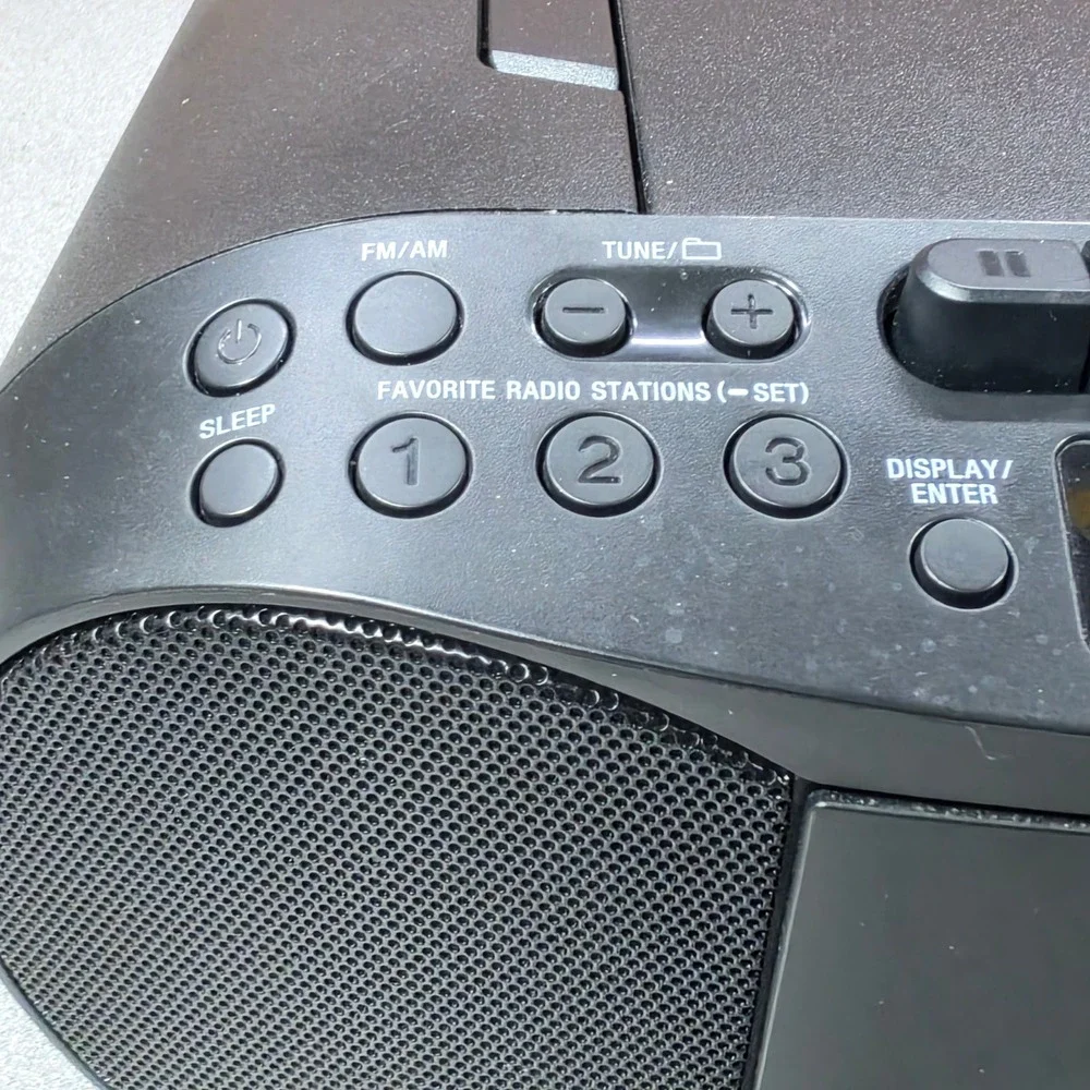 Sony CFD-S70 Boombox Portable CD Cassette Radio Player Black Mega Bass- works!